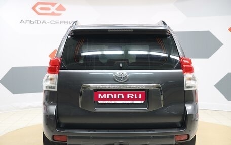 Toyota Land Cruiser Prado 150 рестайлинг 2, 2012 год, 3 190 000 рублей, 6 фотография