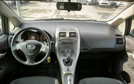 Toyota Auris II, 2007 год, 659 000 рублей, 17 фотография