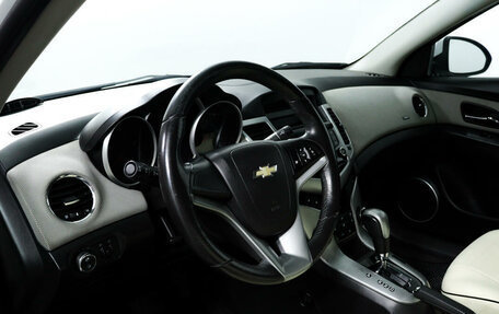 Chevrolet Cruze II, 2011 год, 815 000 рублей, 13 фотография