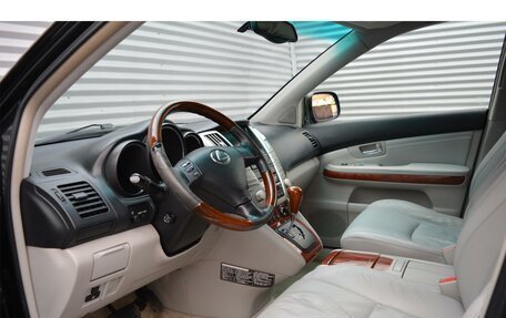 Lexus RX II рестайлинг, 2004 год, 1 315 000 рублей, 17 фотография