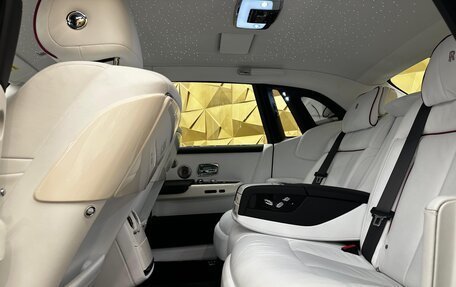 Rolls-Royce Phantom VIII, 2023 год, 95 000 000 рублей, 21 фотография