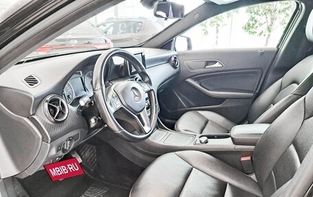 Mercedes-Benz GLA, 2015 год, 1 978 000 рублей, 16 фотография