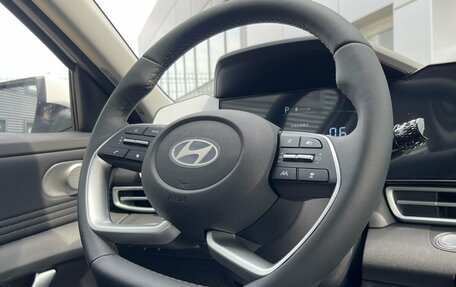 Hyundai Elantra, 2024 год, 2 850 000 рублей, 10 фотография