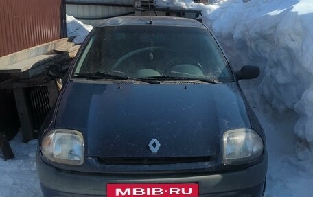 Renault Clio III, 2000 год, 190 000 рублей, 6 фотография