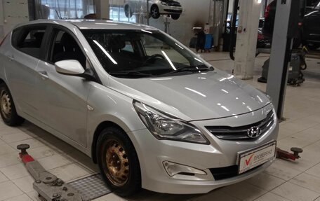Hyundai Solaris II рестайлинг, 2014 год, 861 000 рублей, 2 фотография