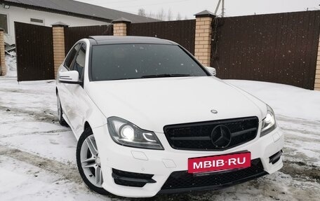 Mercedes-Benz C-Класс, 2013 год, 2 150 000 рублей, 4 фотография