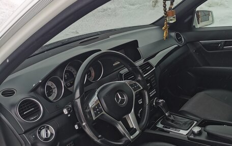 Mercedes-Benz C-Класс, 2013 год, 2 150 000 рублей, 16 фотография