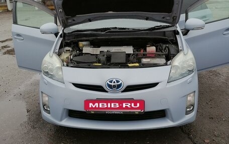 Toyota Prius, 2010 год, 1 245 000 рублей, 8 фотография