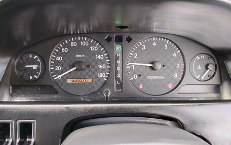 Toyota Carina, 2000 год, 690 000 рублей, 32 фотография
