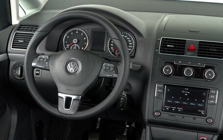 Volkswagen Touran III, 2013 год, 1 149 000 рублей, 8 фотография