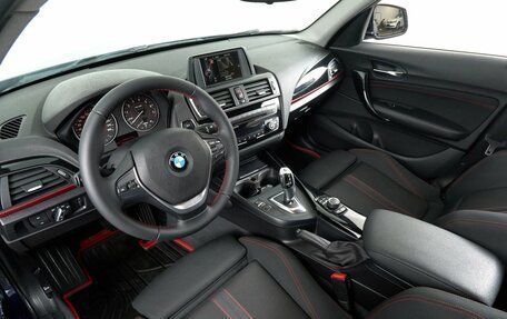 BMW 1 серия, 2015 год, 1 299 000 рублей, 13 фотография