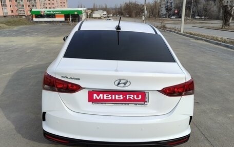 Hyundai Solaris II рестайлинг, 2022 год, 2 150 000 рублей, 5 фотография