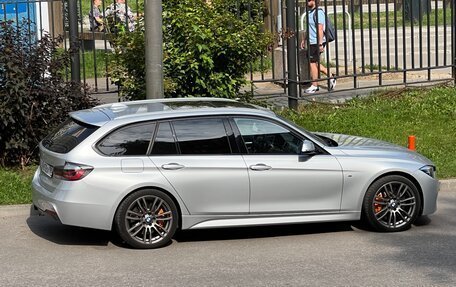 BMW 3 серия, 2018 год, 3 520 000 рублей, 14 фотография