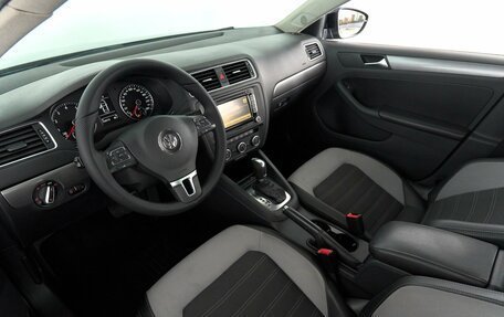 Volkswagen Jetta VI, 2013 год, 1 149 000 рублей, 13 фотография