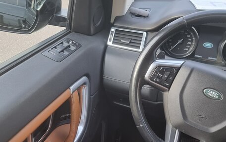 Land Rover Discovery Sport I рестайлинг, 2018 год, 2 900 000 рублей, 8 фотография