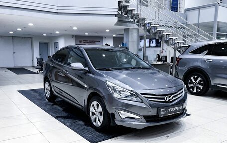Hyundai Solaris II рестайлинг, 2016 год, 1 181 000 рублей, 3 фотография