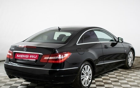 Mercedes-Benz E-Класс, 2011 год, 1 339 000 рублей, 5 фотография