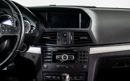 Mercedes-Benz E-Класс, 2011 год, 1 339 000 рублей, 11 фотография