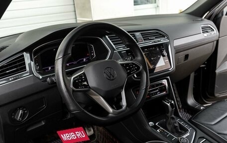 Volkswagen Tiguan II, 2021 год, 4 850 000 рублей, 12 фотография