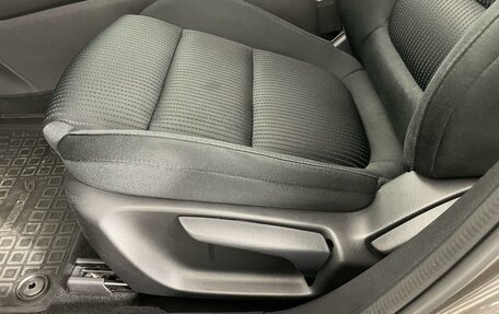 Mazda 6, 2016 год, 2 480 000 рублей, 10 фотография