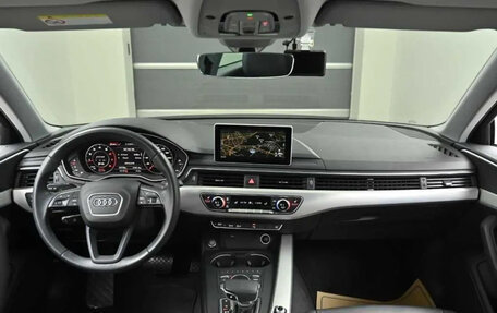 Audi A4, 2019 год, 3 150 000 рублей, 6 фотография