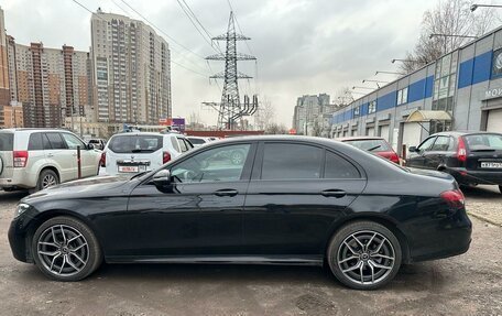 Mercedes-Benz E-Класс, 2021 год, 4 000 000 рублей, 4 фотография