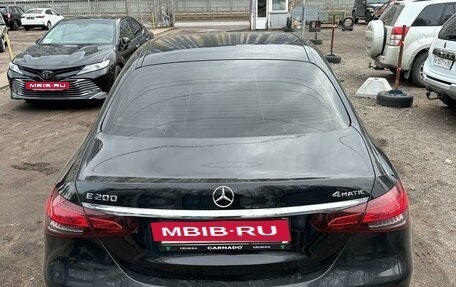 Mercedes-Benz E-Класс, 2021 год, 4 000 000 рублей, 3 фотография