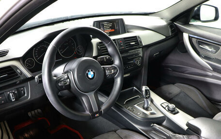 BMW 3 серия, 2016 год, 2 670 000 рублей, 14 фотография