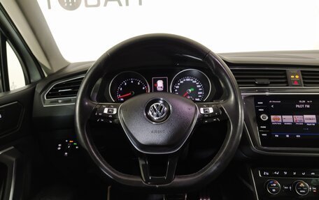 Volkswagen Tiguan II, 2018 год, 2 999 000 рублей, 14 фотография