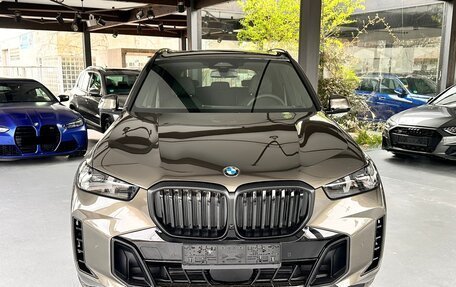 BMW X5, 2023 год, 13 875 000 рублей, 2 фотография
