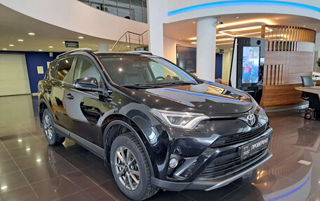 Toyota RAV4, 2018 год, 3 056 000 рублей, 3 фотография