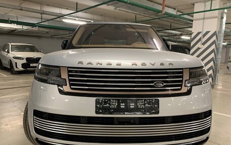 Land Rover Range Rover IV рестайлинг, 2023 год, 31 000 000 рублей, 2 фотография