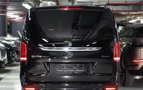 Mercedes-Benz V-Класс, 2022 год, 14 500 000 рублей, 6 фотография