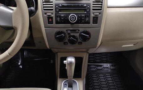 Nissan Tiida, 2011 год, 900 000 рублей, 12 фотография