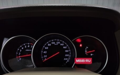 Nissan Tiida, 2011 год, 900 000 рублей, 11 фотография