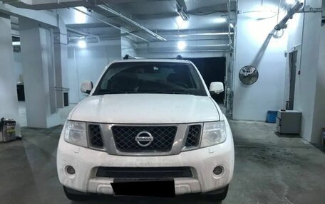 Nissan Pathfinder, 2013 год, 2 101 000 рублей, 2 фотография