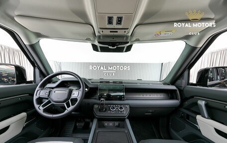 Land Rover Defender II, 2024 год, 14 790 000 рублей, 7 фотография