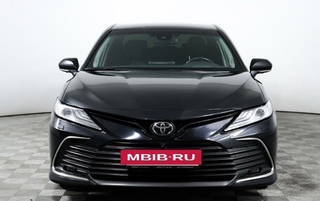 Toyota Camry, 2021 год, 3 797 000 рублей, 2 фотография