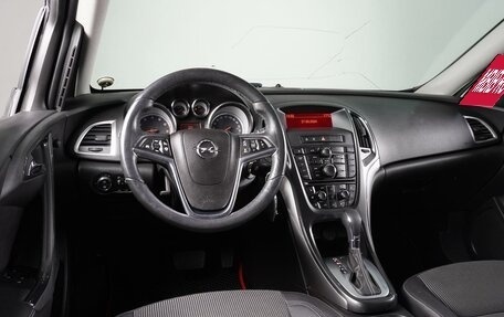Opel Astra J, 2013 год, 1 155 000 рублей, 6 фотография