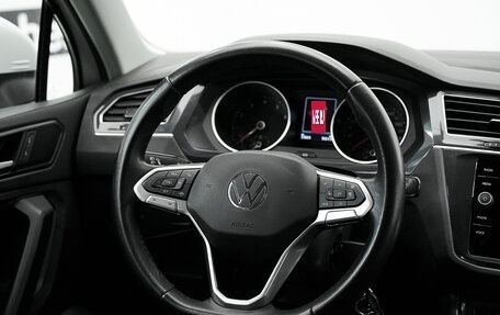 Volkswagen Tiguan II, 2021 год, 3 182 000 рублей, 28 фотография