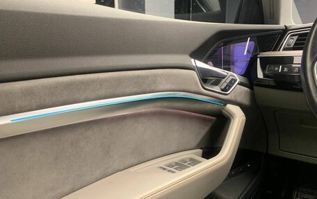 Audi e-tron Sportback I, 2020 год, 6 200 000 рублей, 20 фотография