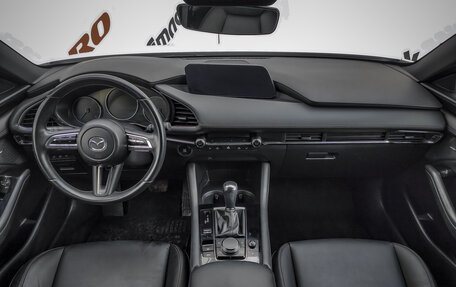 Mazda 3, 2020 год, 2 390 000 рублей, 23 фотография