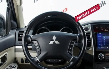 Mitsubishi Pajero IV, 2017 год, 3 085 000 рублей, 21 фотография