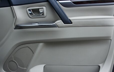 Mitsubishi Pajero IV, 2017 год, 3 085 000 рублей, 26 фотография
