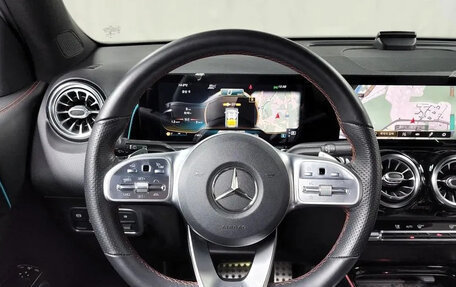 Mercedes-Benz GLB, 2021 год, 3 610 002 рублей, 7 фотография