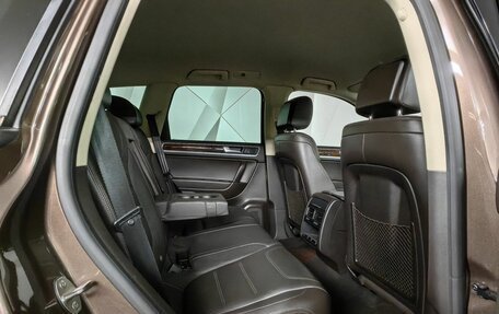 Volkswagen Touareg III, 2013 год, 2 449 700 рублей, 13 фотография