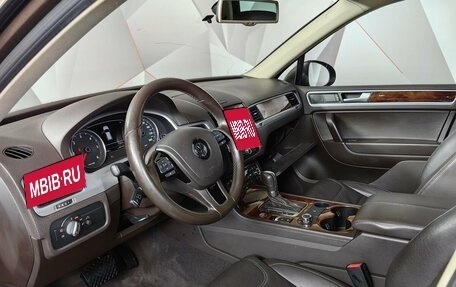 Volkswagen Touareg III, 2013 год, 2 449 700 рублей, 15 фотография