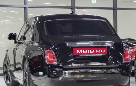 Rolls-Royce Phantom VIII, 2023 год, 121 500 000 рублей, 3 фотография