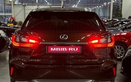 Lexus RX IV рестайлинг, 2018 год, 4 999 000 рублей, 5 фотография