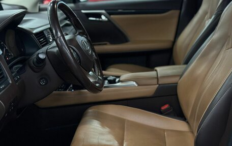 Lexus RX IV рестайлинг, 2018 год, 4 999 000 рублей, 10 фотография